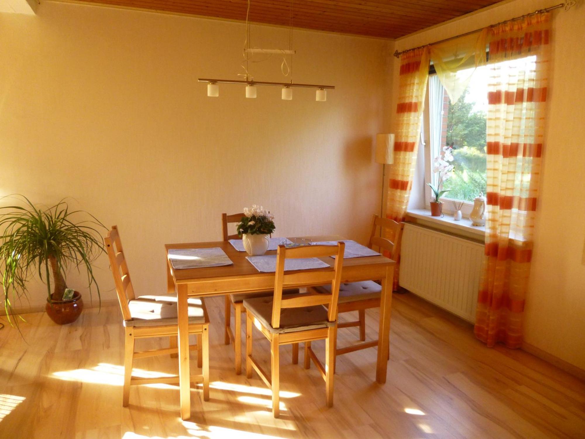 Ferienwohnung Stoeterau - Ebenerdige Fewo Mit Sonnenterrasse Erfde 외부 사진